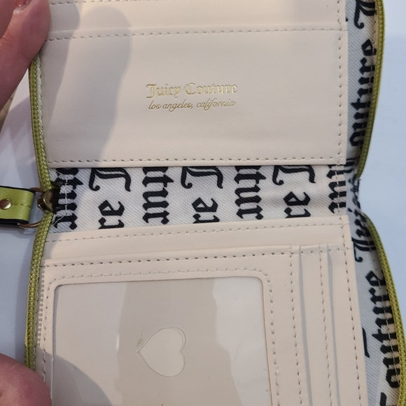 Juicy Couture wallet - Picture 3 of 3